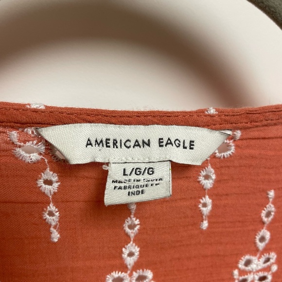 American Eagle Terracotta Large Blouse with White Embroidered Accents - Picture 8 of 8